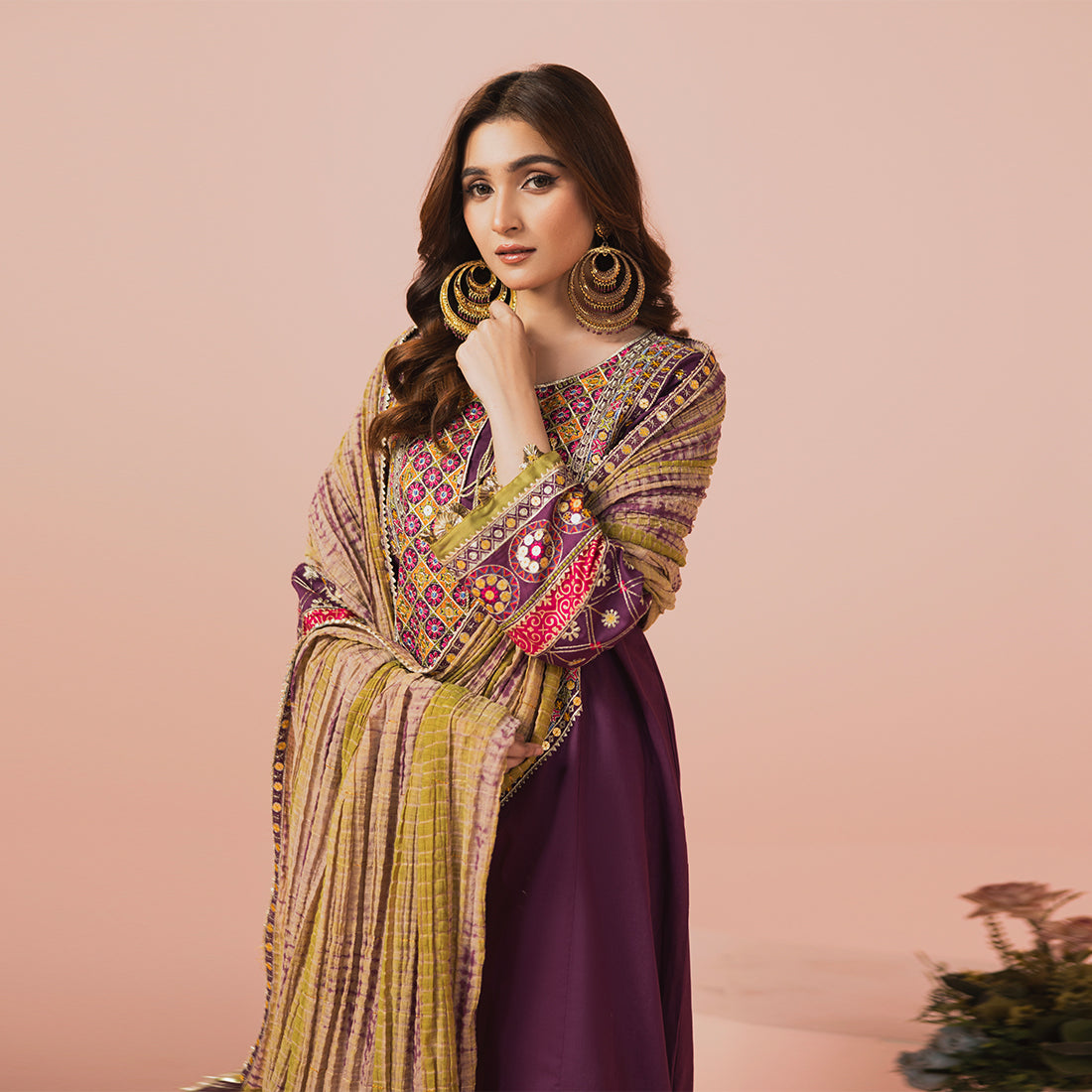 ZR-2512 | Kasni Zahra Rubab