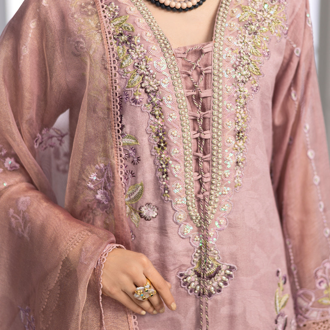 ZR-2515 | Blush Zahra Rubab