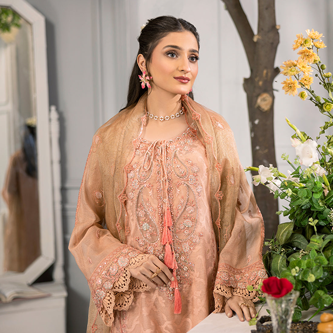 ZR-2518 | Coral Zahra Rubab