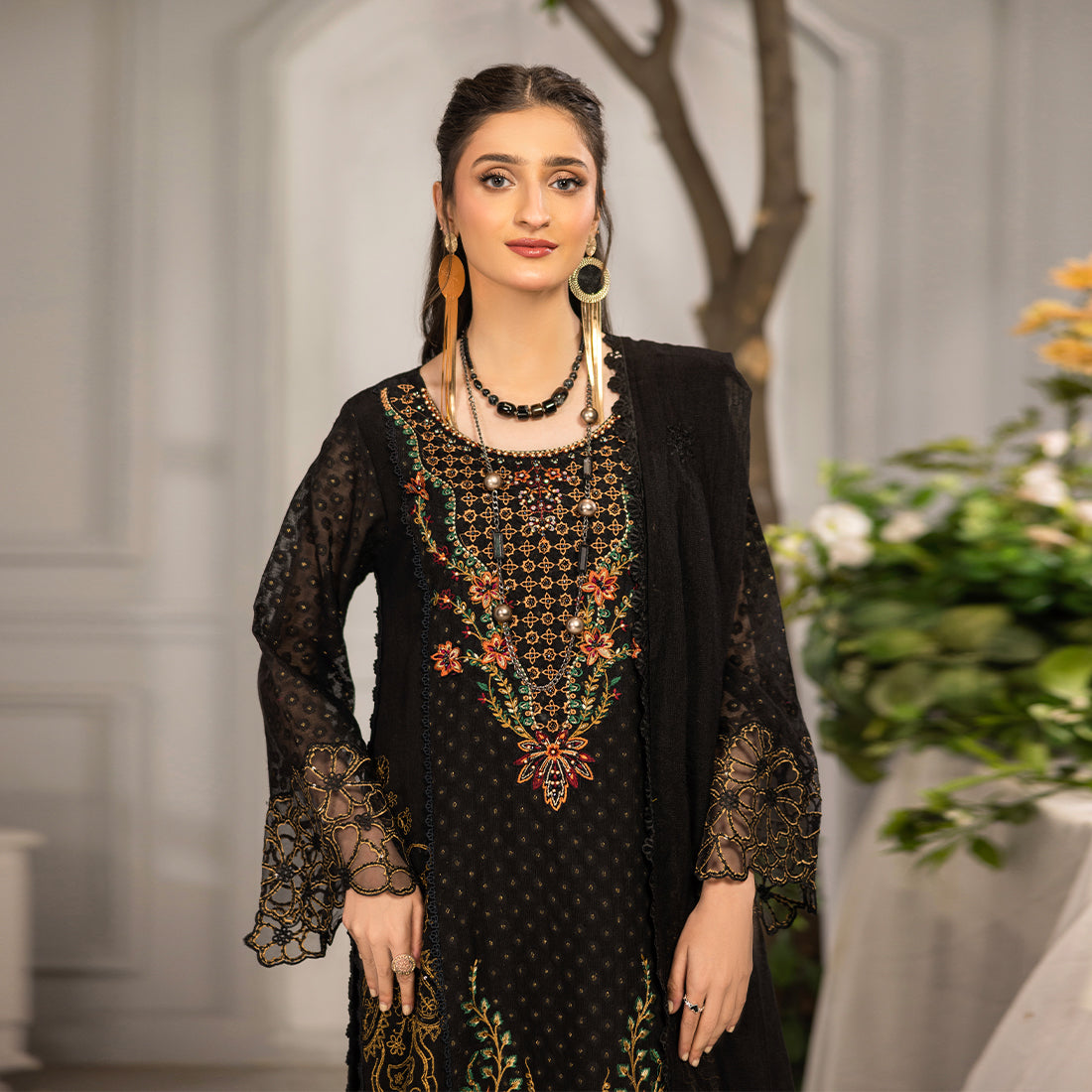 ZR-2519 | Black Zahra Rubab
