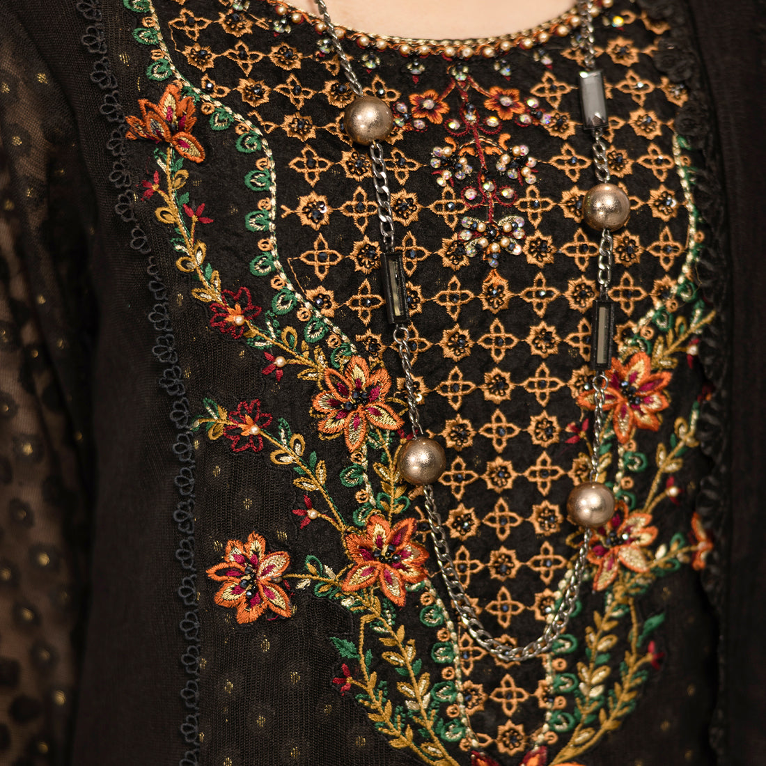 ZR-2519 | Black Zahra Rubab