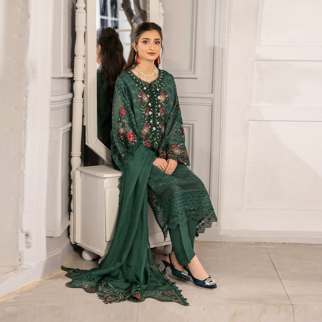ZR-2520 | Majestic Zahra Rubab