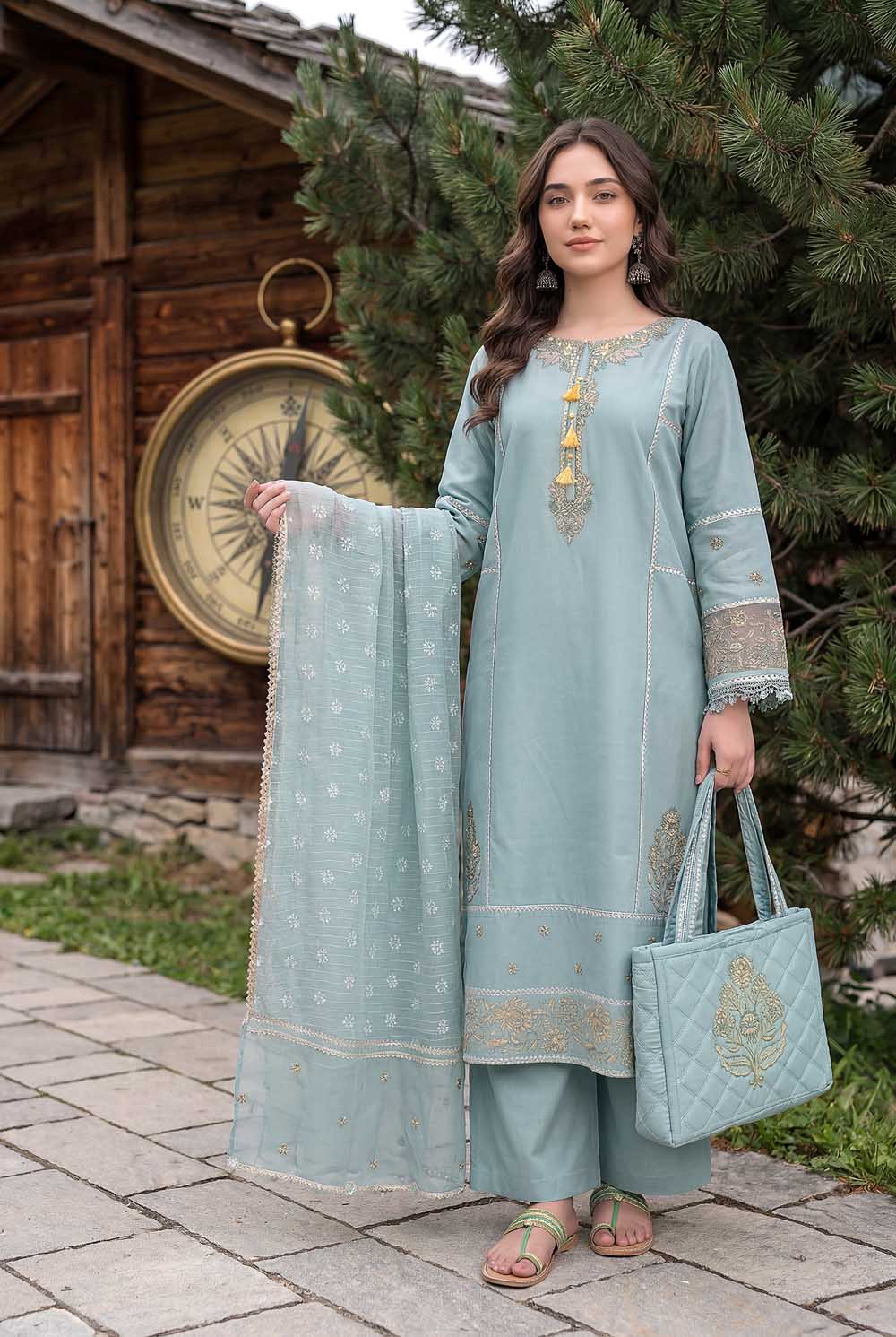ZR-2625 | AQUA Zahra Rubab