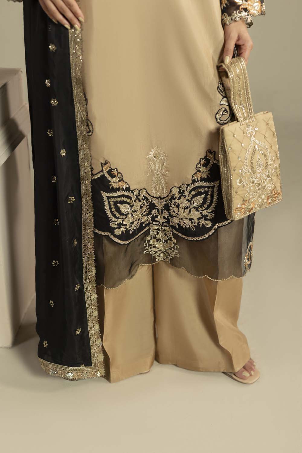 ZR-2655 | GOLD