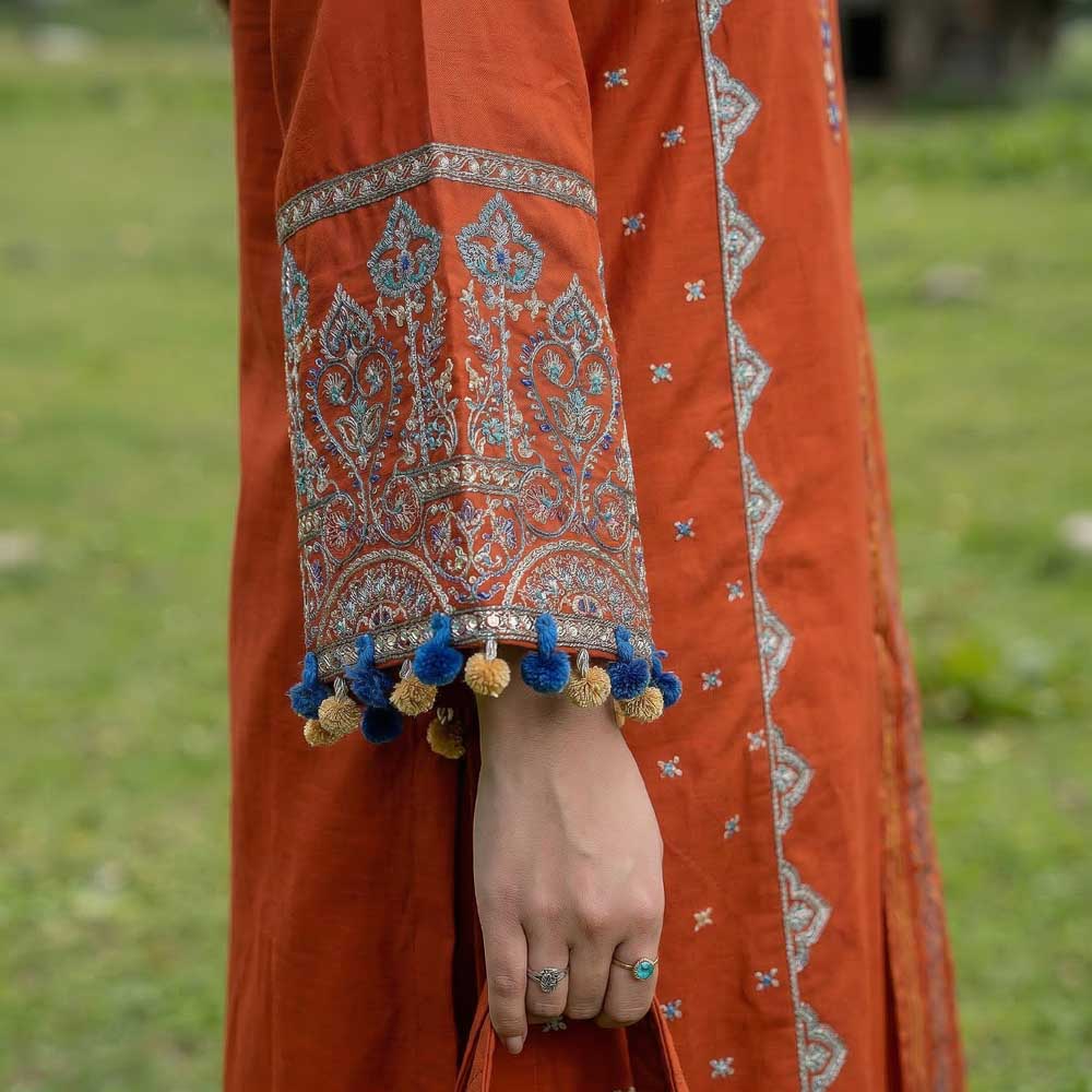 ZR-2623 | RUST Zahra Rubab