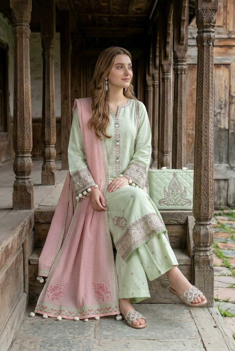 ZR-2626 | MINT Zahra Rubab
