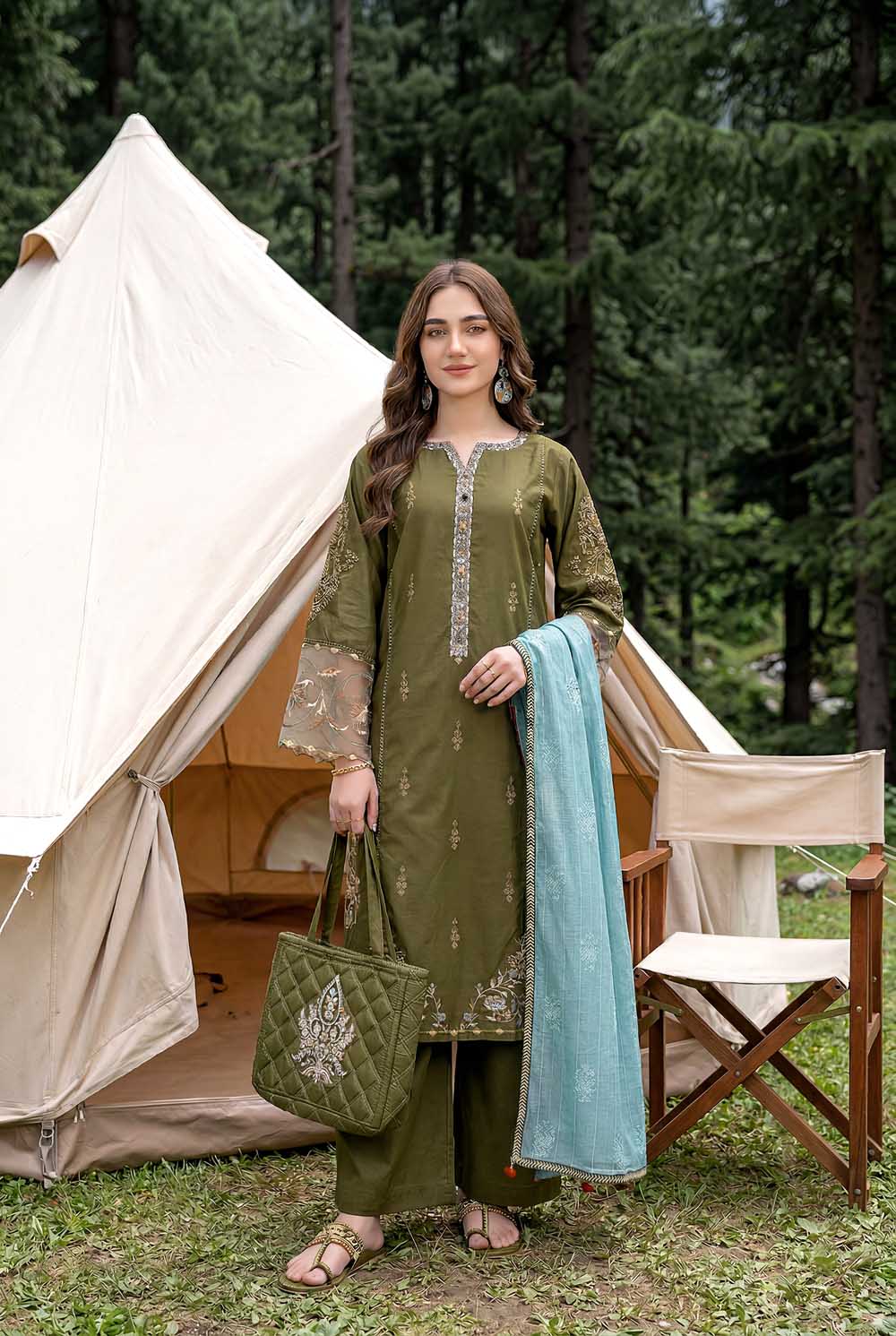 ZR-2627 | MEHNDI Zahra Rubab