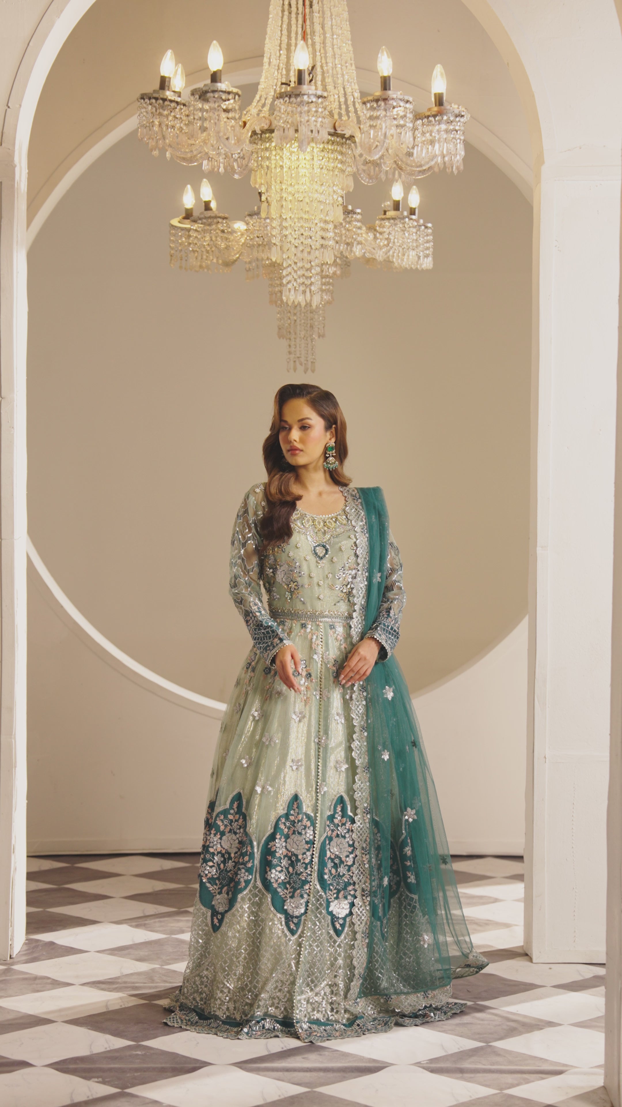 ZR-2587 | TEAL