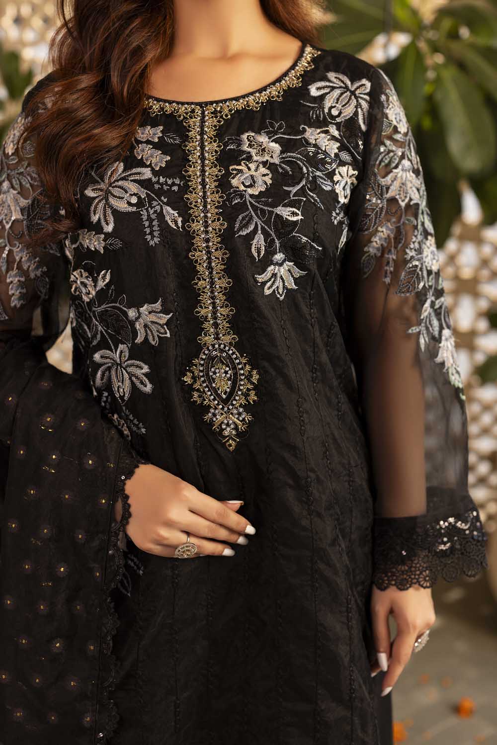 ZR-2547 | BLACK Zahra Rubab