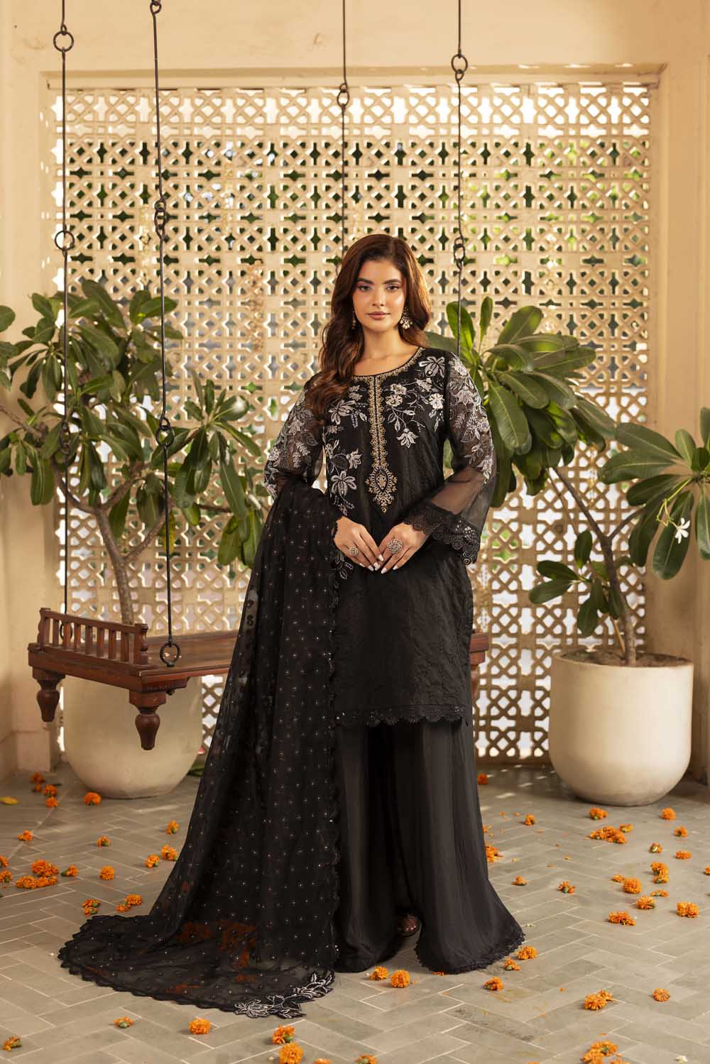 ZR-2547 | BLACK Zahra Rubab
