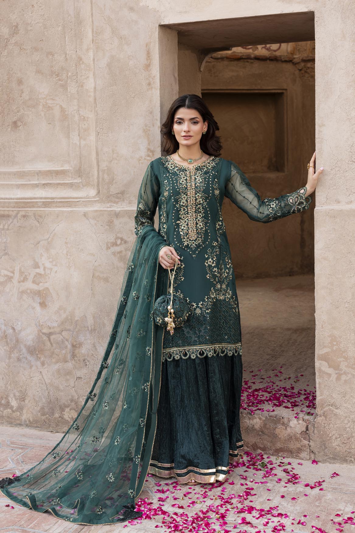ZR-2550 | DILRAS Zahra Rubab