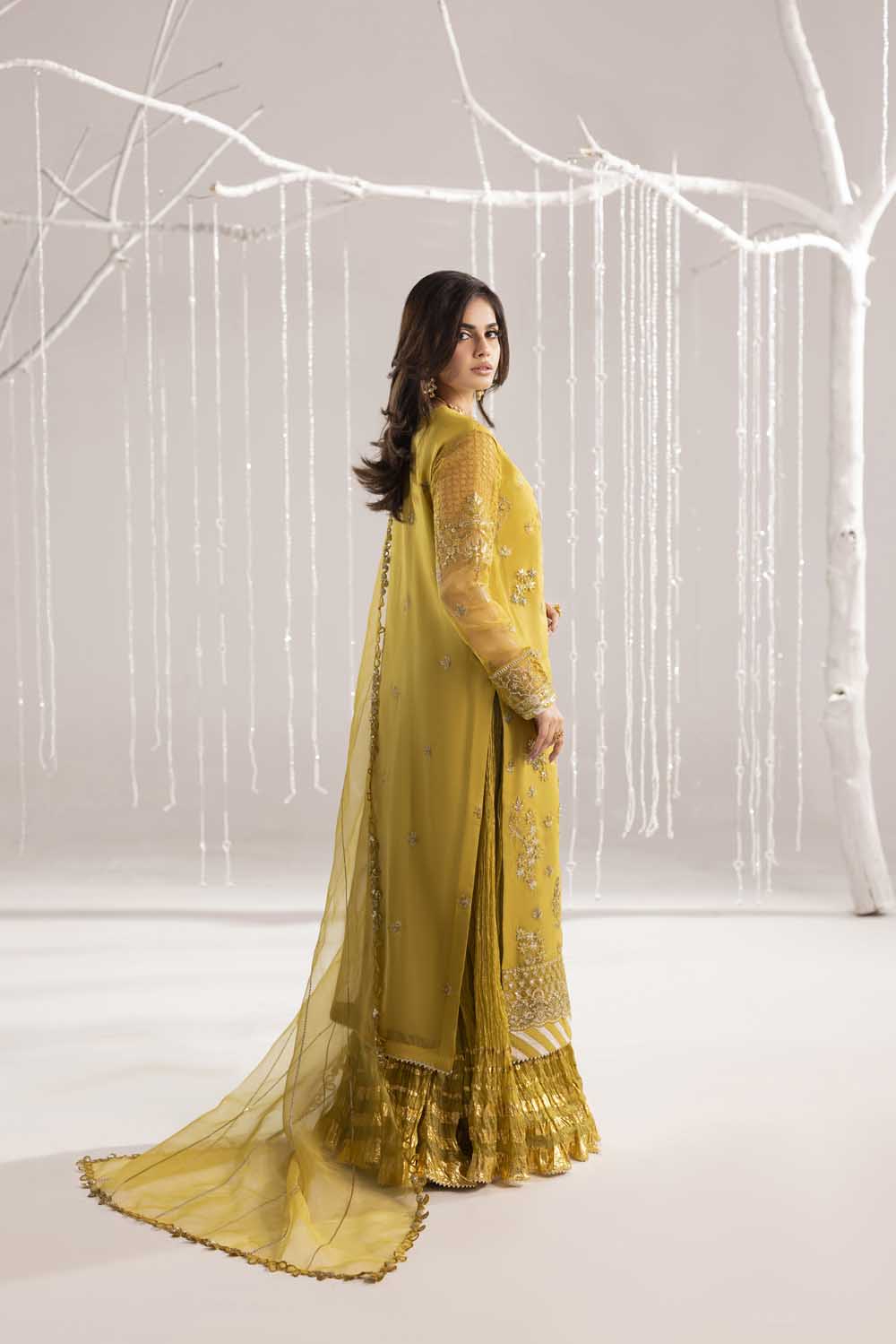 ZR-2566 | MUSTARD Zahra Rubab