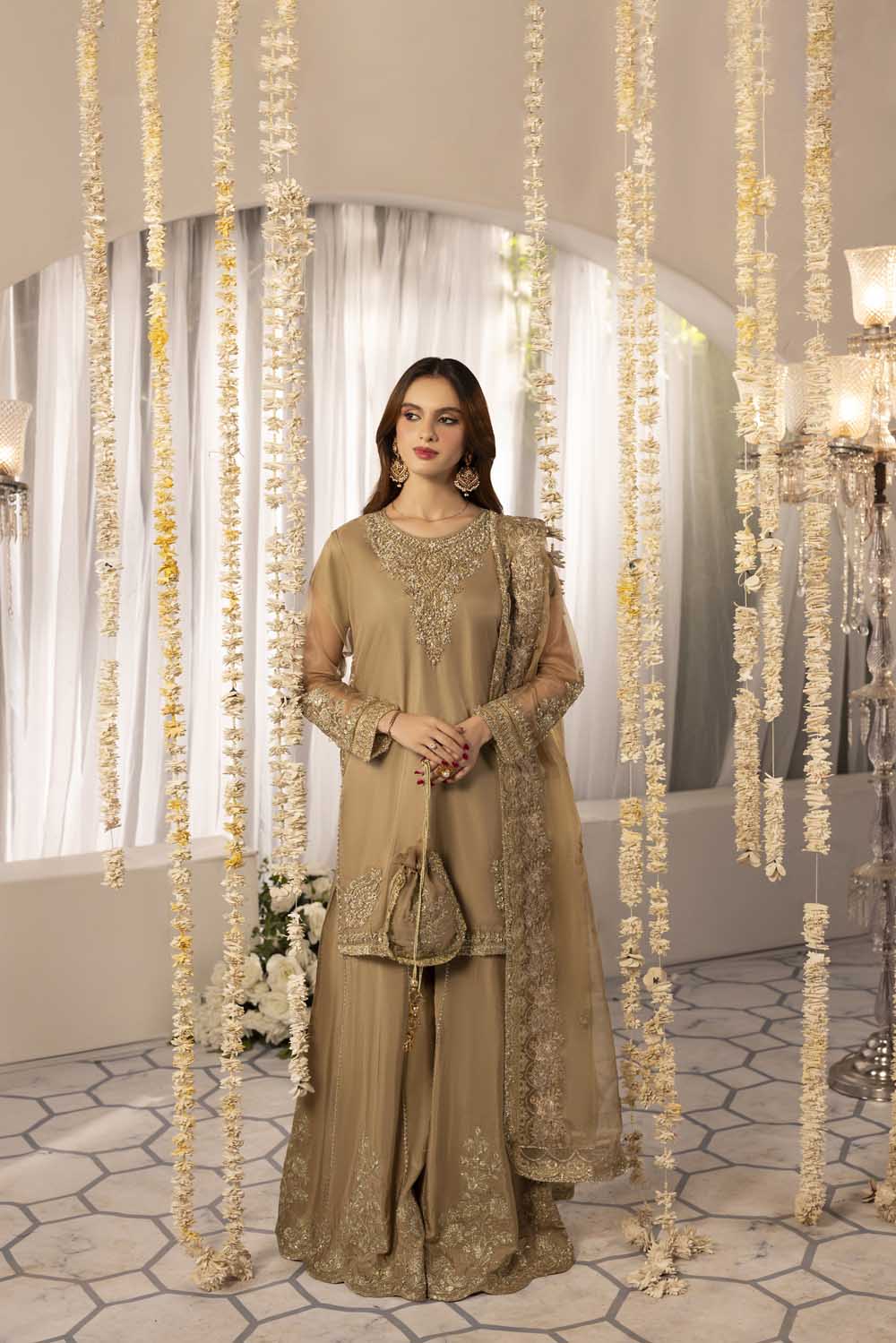ZR-2568 |  BEIGE Zahra Rubab