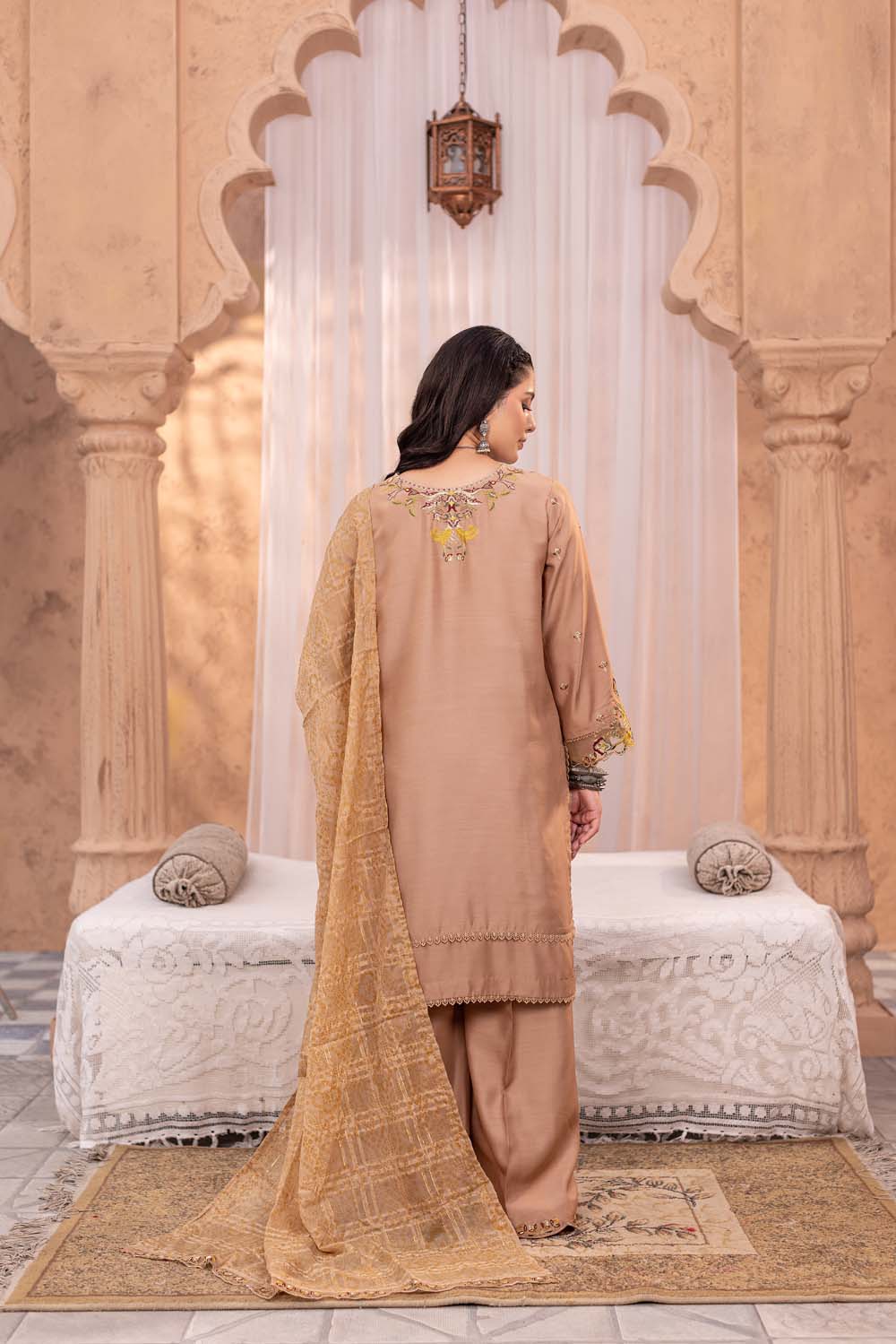 ZR-2583 | BEIGE Zahra Rubab