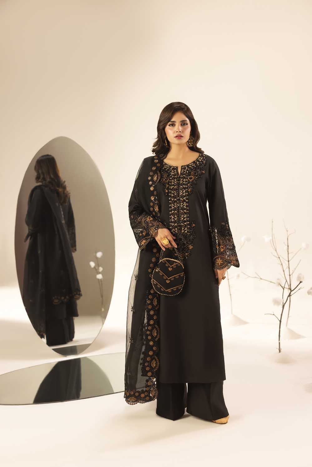 ZR-2607 | BLACK Zahra Rubab