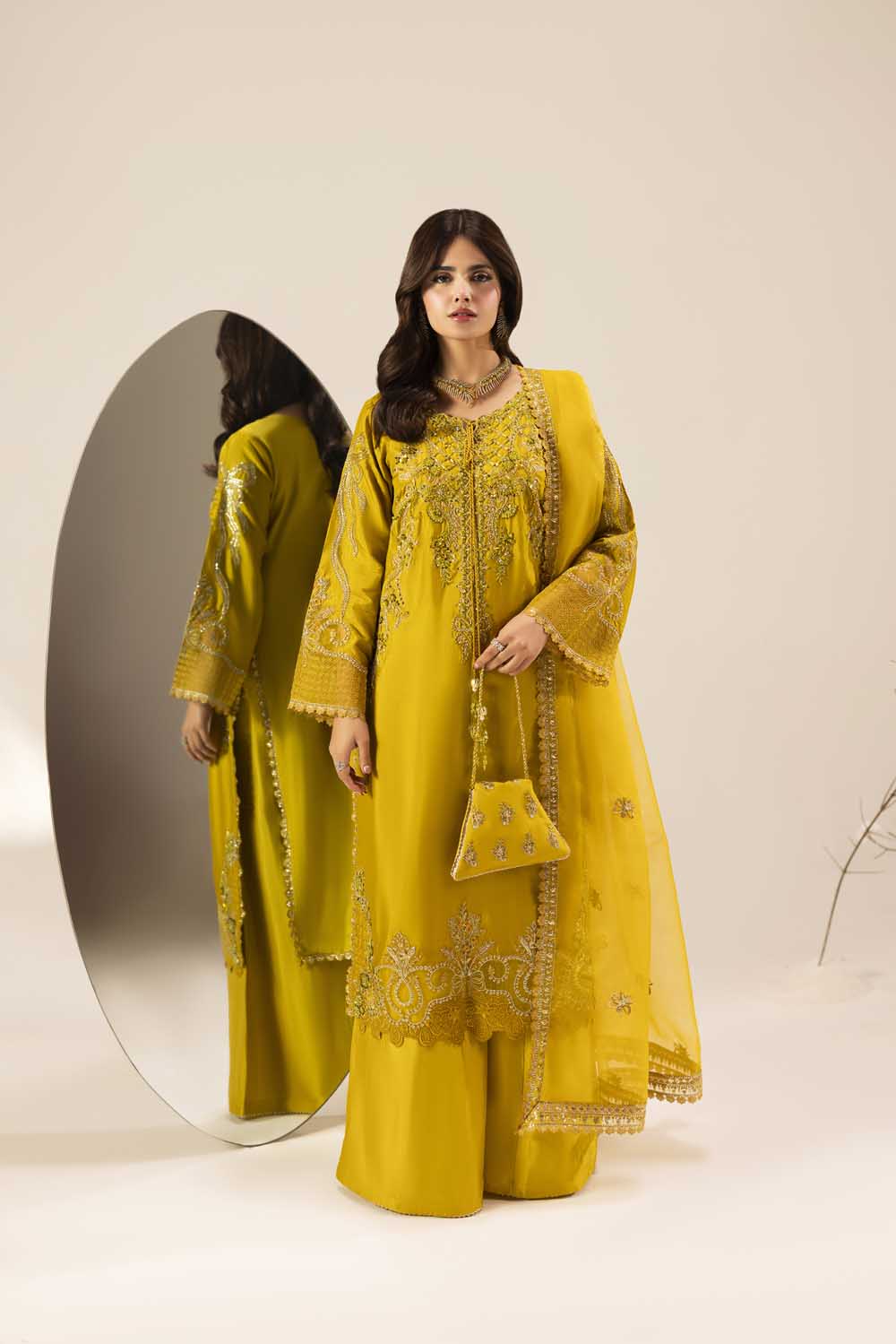 ZR-2610 | DHAANI Zahra Rubab
