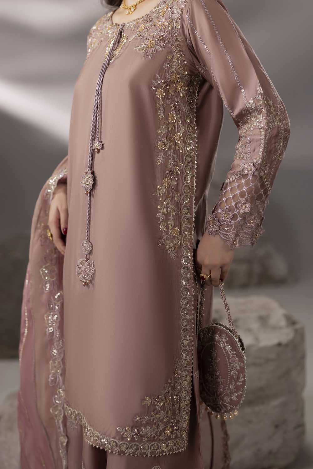 Zahra Rubab